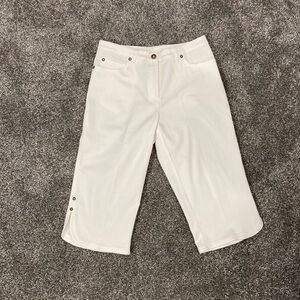 🌸 3/$20 Christine Phillipe white trouser capris